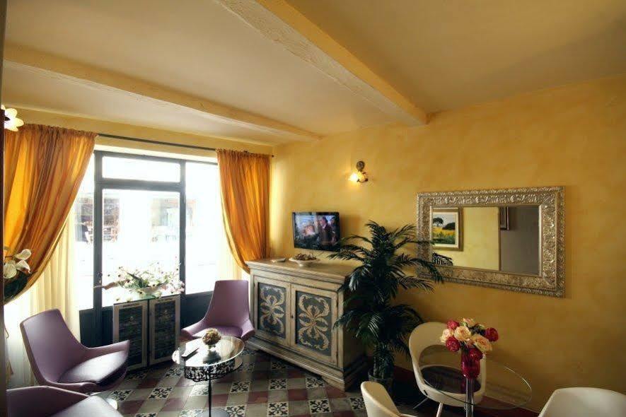 Bed and Breakfast Baldovino Di Monte Монте-Сан-Савино Экстерьер фото